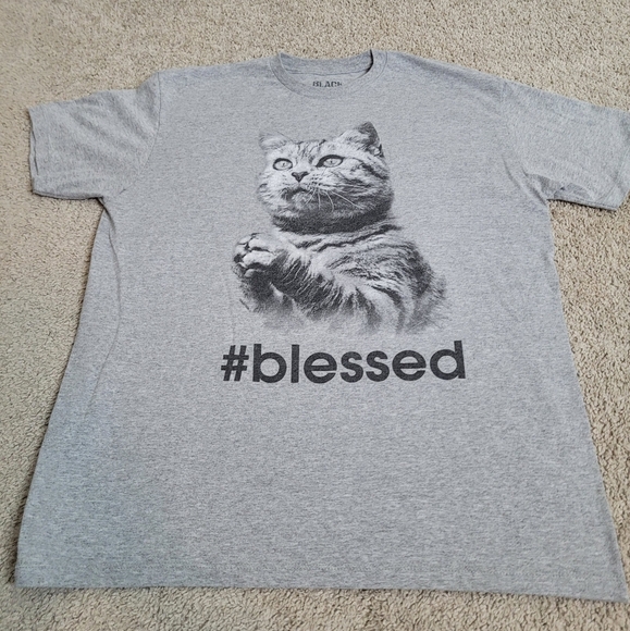 Black Matter Other - Gray Cat T-Shirt with #Blessed Print